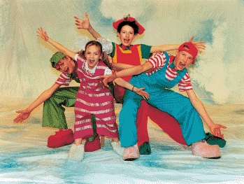 Финал спектакля «Витающие в облаках». Студия «Фантазматика»